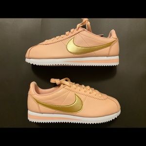 *BRAND NEW* NIKE CORTEZ